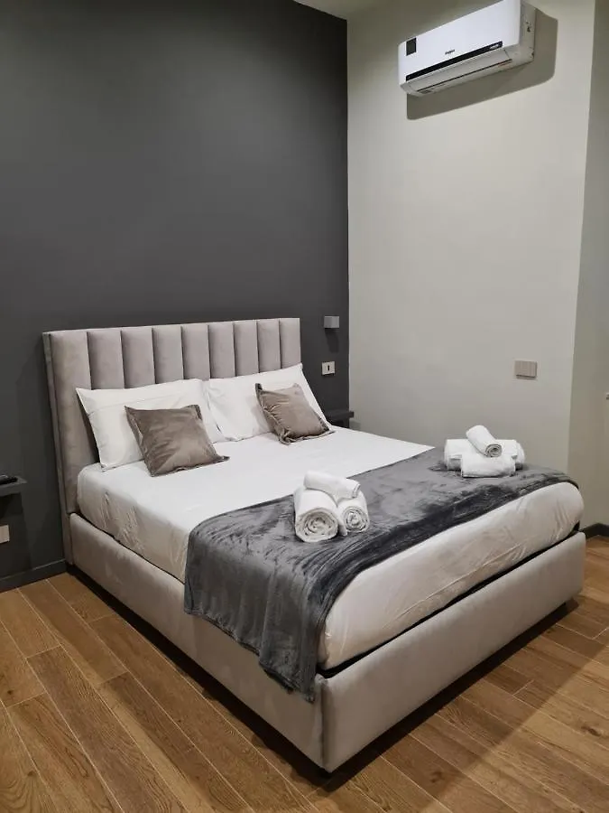 아파트 Chiatamone Luxury Home 나폴리